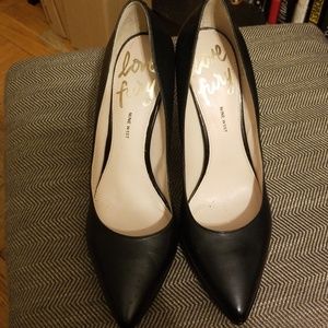 Nine West Love&Fury black leather pumps